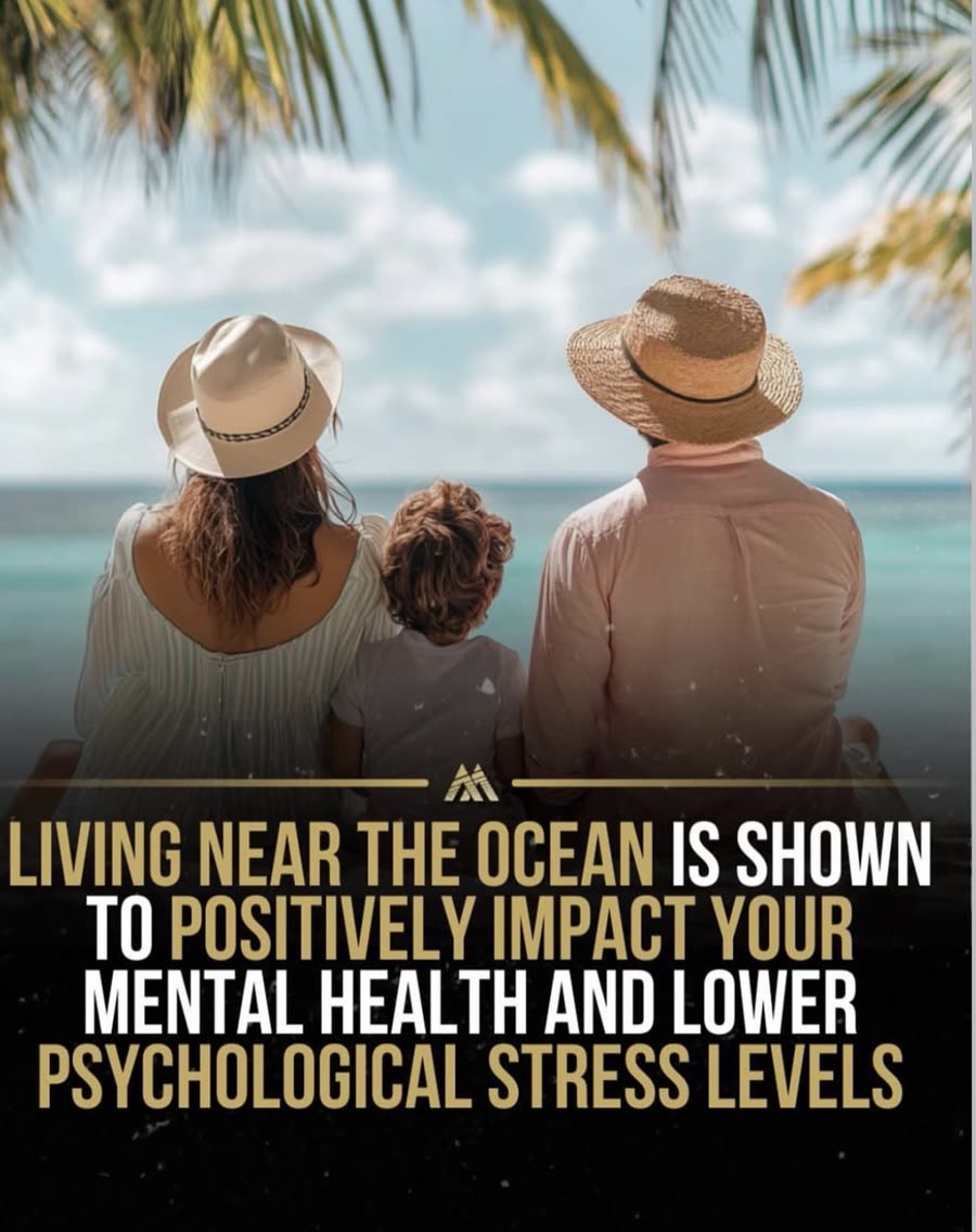 Social post of a family by the sea: living near the ocean lowers stress